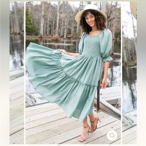 Ivy City Co Eucalyptus Lani Dress XS Mommy and Me
